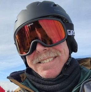 Meet your Posher, Marc